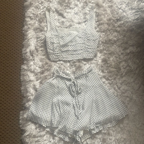 Privacy Please Polka dot crop top short set - Picture 7 of 11